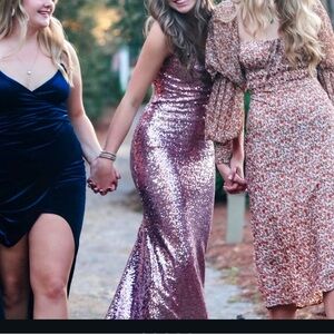 Elegant Evening Gown - Sequin